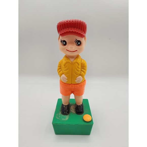 Other - Vintage Plastic Boy Golfer Figure Green Base Yellow Jacket Red Hat
